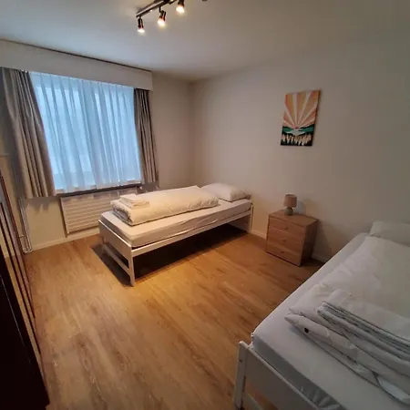 Helle 2 Schlafzimmer In - Grosszuegig, Zentral Und Ruhig Gelegen Appartement
