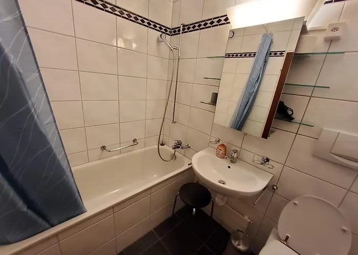 Helle 2 Schlafzimmer In - Grosszuegig, Zentral Und Ruhig Gelegen Apartman *