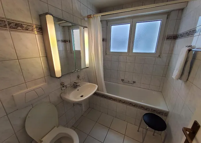 Helle 2 Schlafzimmer In - Grosszuegig, Zentral Und Ruhig Gelegen Apartment