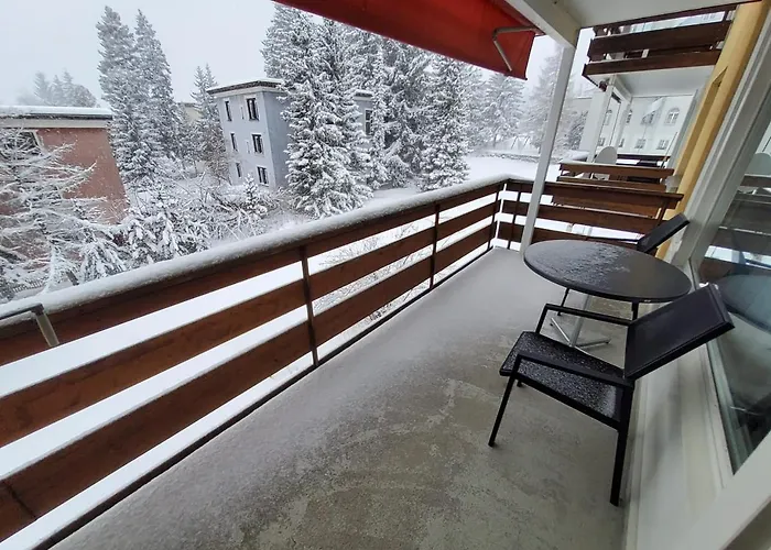 Apartment Helle 2 Schlafzimmer In - Grosszuegig, Zentral Und Ruhig Gelegen Davos