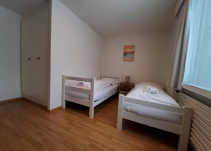 Helle 2 Schlafzimmer In - Grosszuegig, Zentral Und Ruhig Gelegen