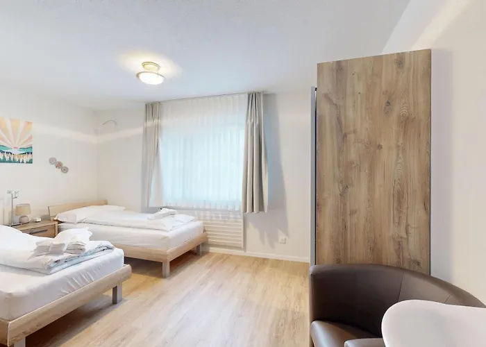 Helle 2 Schlafzimmer In - Grosszuegig, Zentral Und Ruhig Gelegen Davos